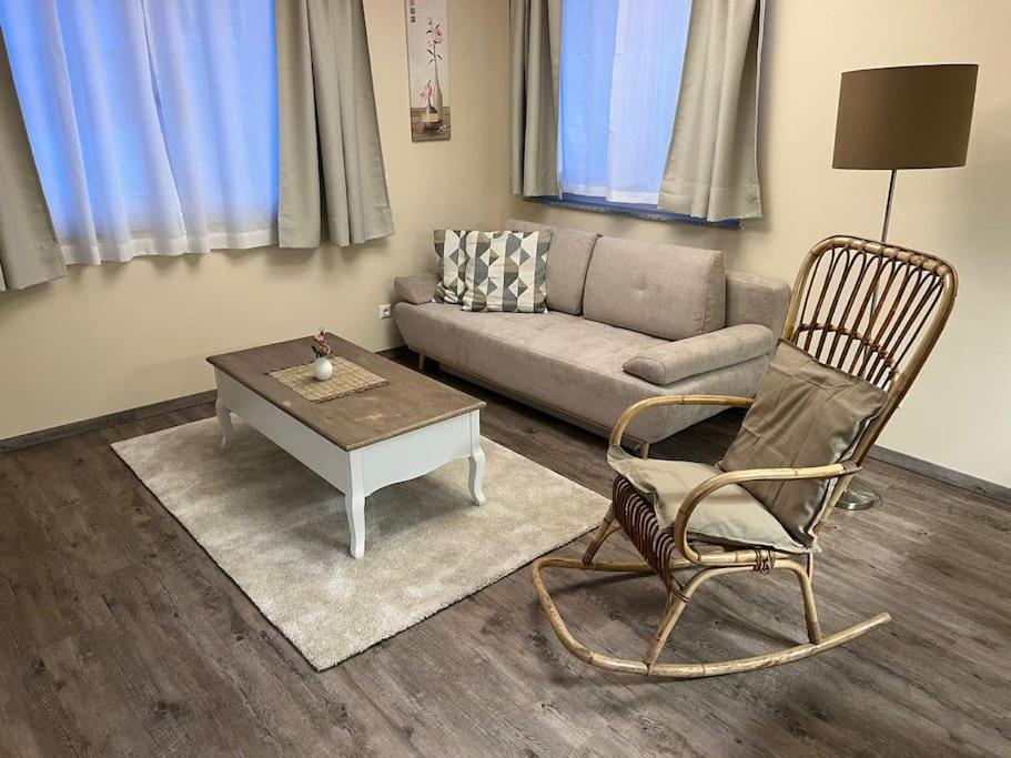 Gemuetliche Wohnung In Velden! Velden am Woerthersee Luaran gambar