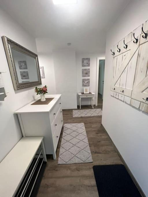 Gemuetliche Wohnung In Velden! Velden am Woerthersee Luaran gambar